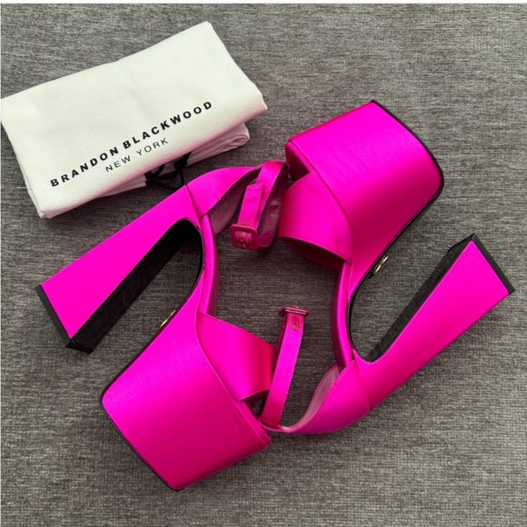 BRANDON BLACKWOOD HOT PINK SATIN SALI PUMP - Picture 5 of 7